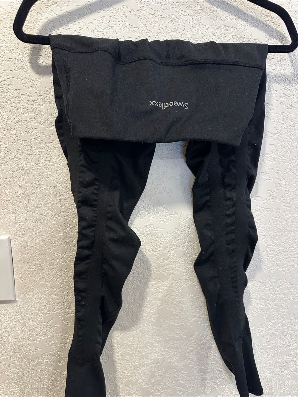 Girls' Black High-Waist Performance Leggings
